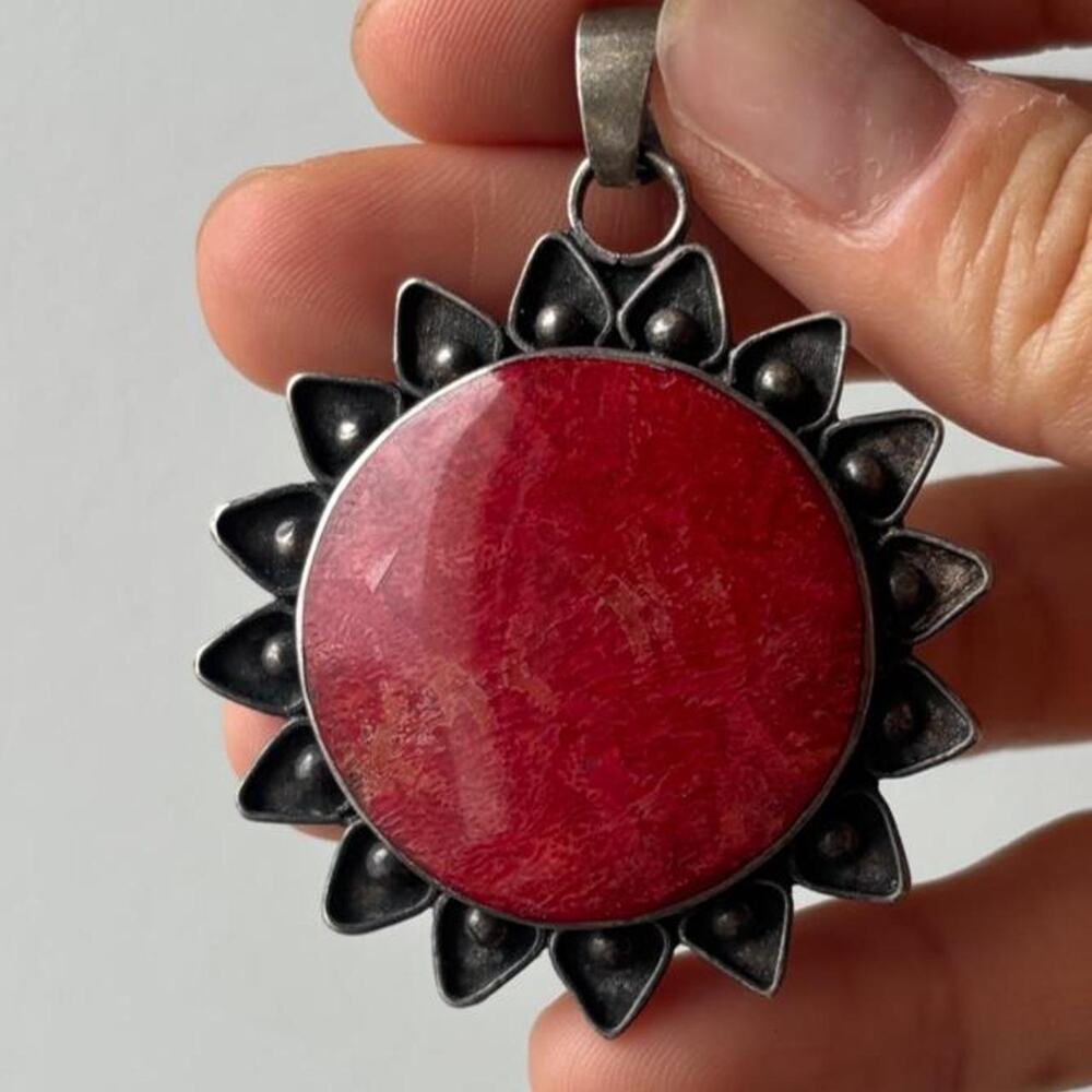 Vintage 925 Sterling Silver Red Cabochon Sunburst Statement Pendant